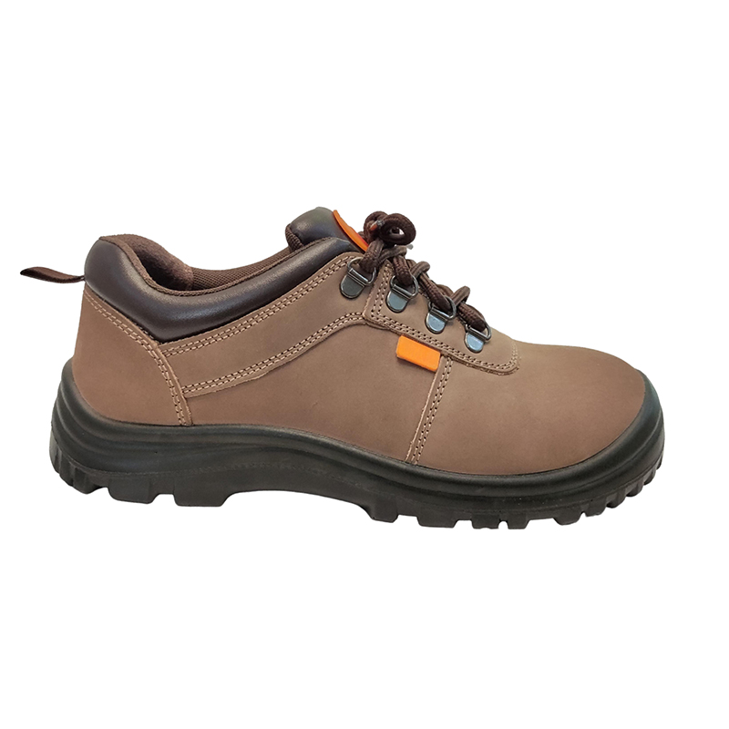 Sepatu Safety Tahan Aus Perlindungan Penuh SS207 Sepatu Safety Tahan Aus Perlindungan Penuh SS207