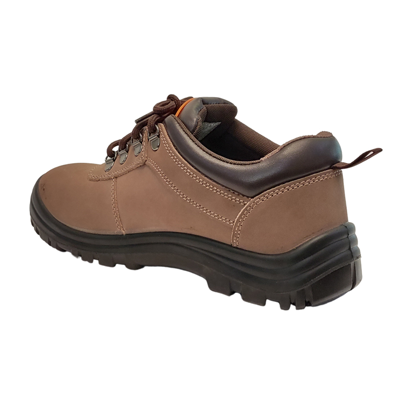 Sepatu Safety Tahan Aus Perlindungan Penuh SS207 Sepatu Safety Tahan Aus Perlindungan Penuh SS207