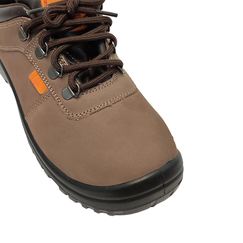 Sepatu Safety Tahan Aus Perlindungan Penuh SS207 Sepatu Safety Tahan Aus Perlindungan Penuh SS207