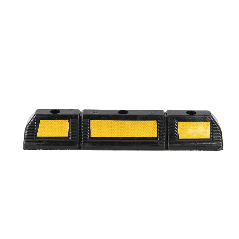 Penghenti Parkir PS028