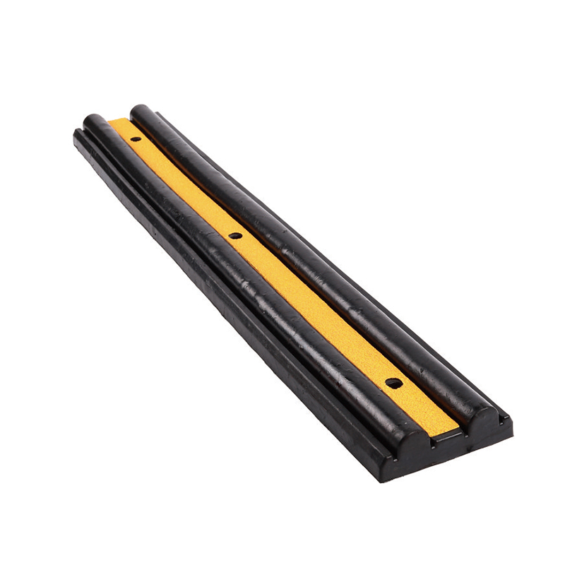 Pelindung Sudut Karet PS041